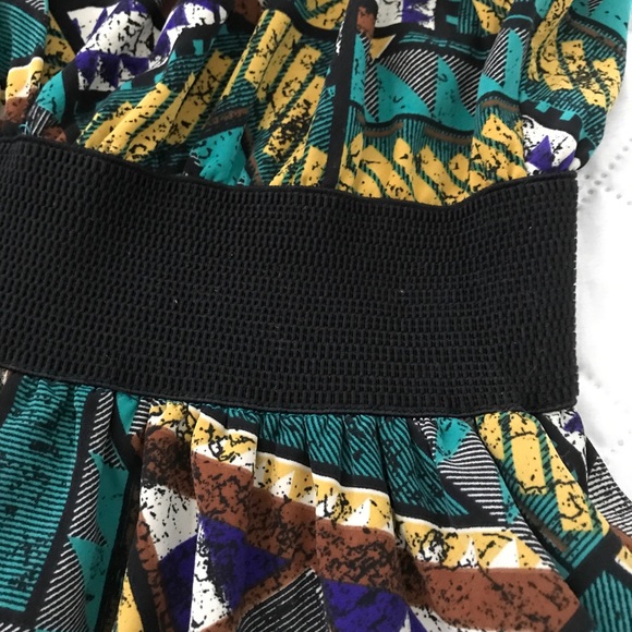 Green and Yellow Geometric Cocktail Party Dress - Picture 4 of 9